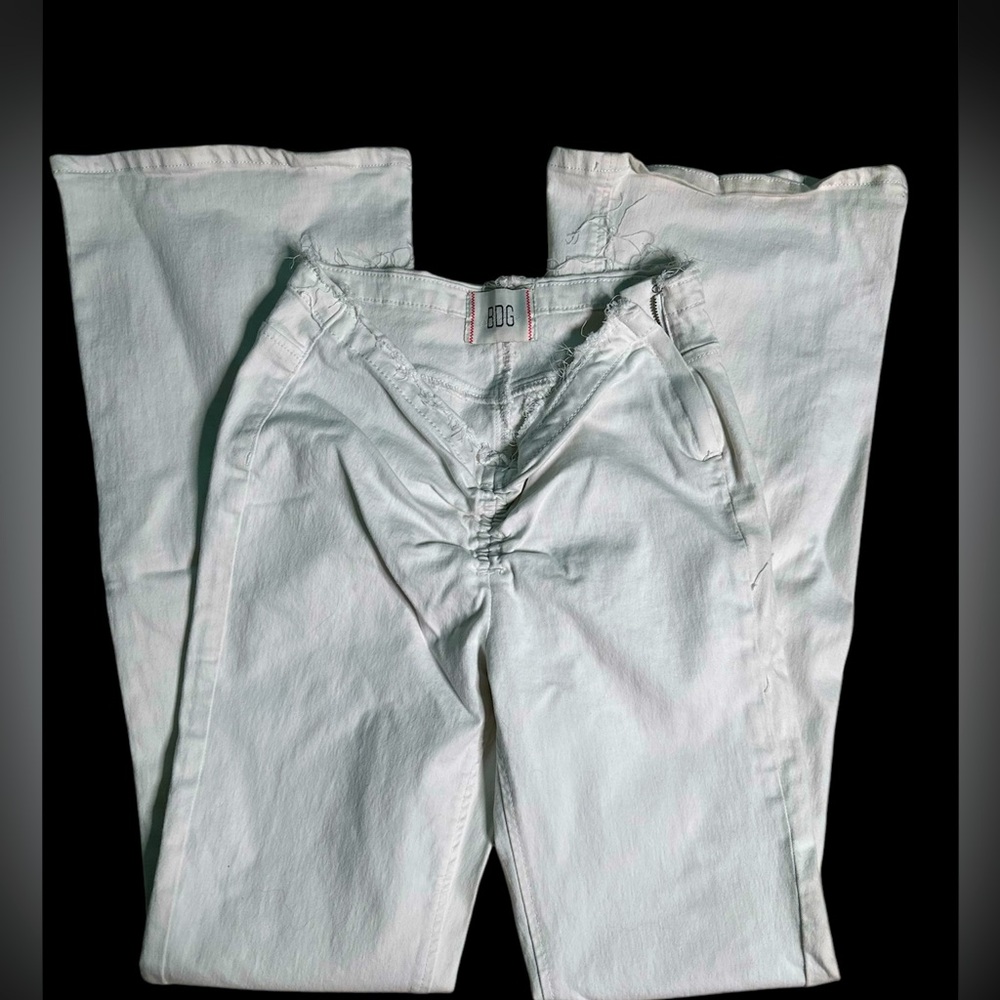 Rushed dip V Flare pants